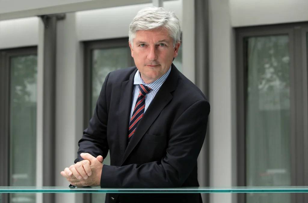 Ihr Spezialist fuer Telekommunikationsloesungen